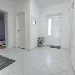 Sanda With Private Pool * זאדאר