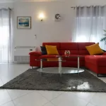 וילה Sanda With Private Pool