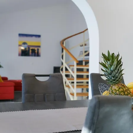 Sanda With Private Pool Задар