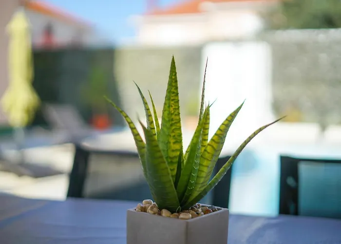 Sanda With Private Pool Вилла