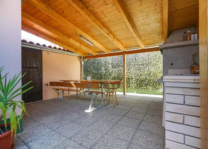 Sanda With Private Pool * Задар