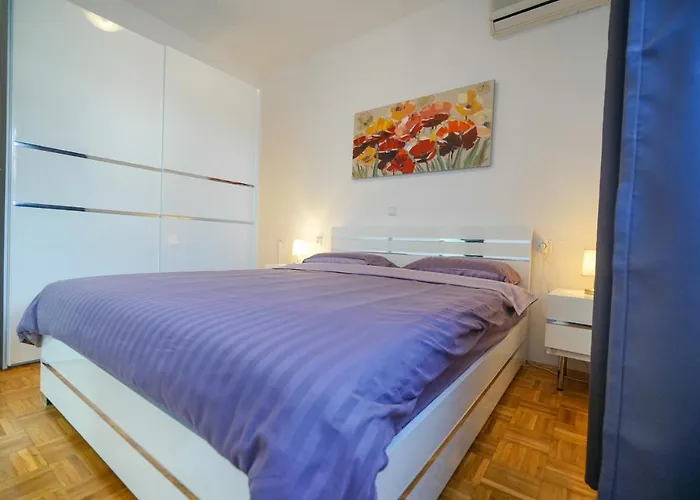 Вилла Sanda With Private Pool Задар