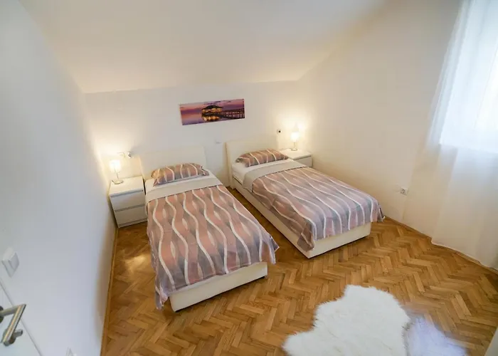 Sanda With Private Pool Вилла *