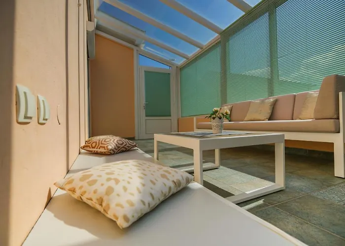 Sanda With Private Pool *