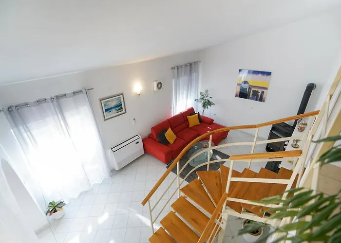 Sanda With Private Pool Villa *